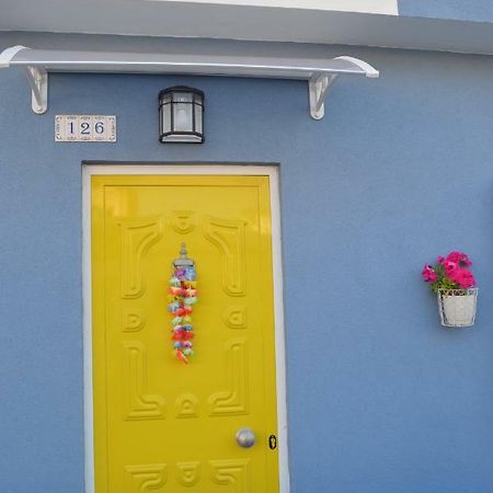 Yellow Door Gafanha da Encarnacao Exterior photo